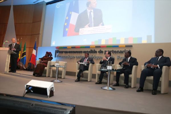 Forum économique franco-africain: Macky Sall, Ouattara, Aly Bongo et Uhuru Kenyatta ont répondu à l’invitation de Hollande