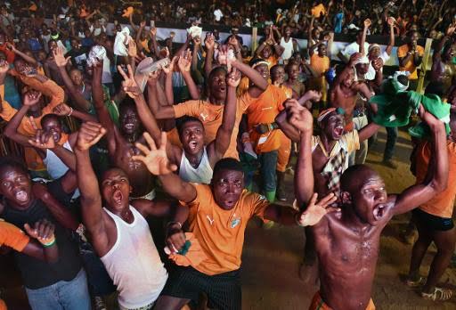 Marée humaine à Abidjan: 1 million de personnes accueillent les héros