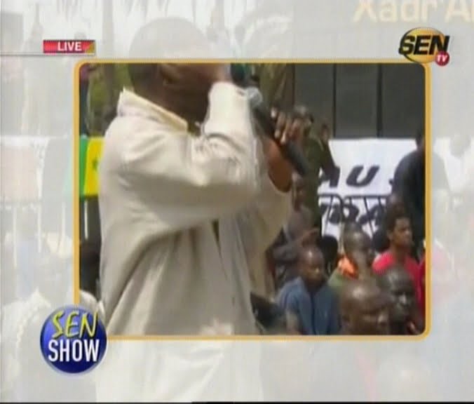 La vidéo de l’étudiant Mamadou Diop qui donne la chaire de poule