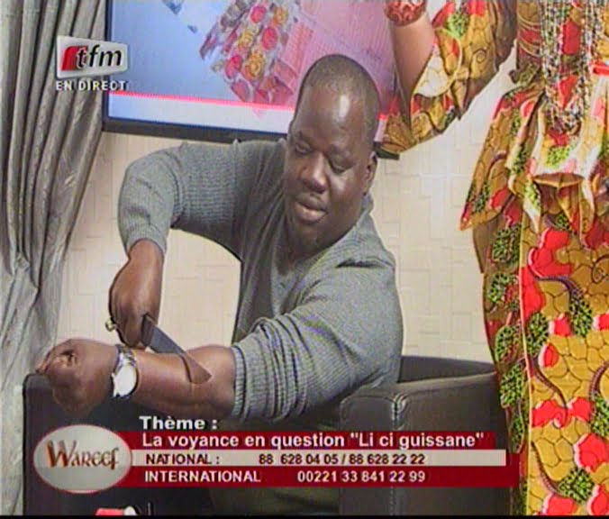 Video: Ndoye Bane fait peur à Déguène Chimère