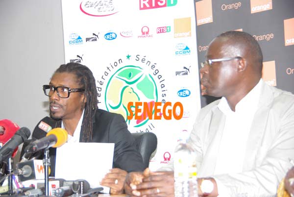 Aliou Cissé convoque 28 Lions dont Demba Bâ  pour affronter le Ghana et le Havre