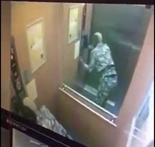 (Vidéo) Fou rire: Ouzin Keita et l&rsquo;ascenseur… Regardez