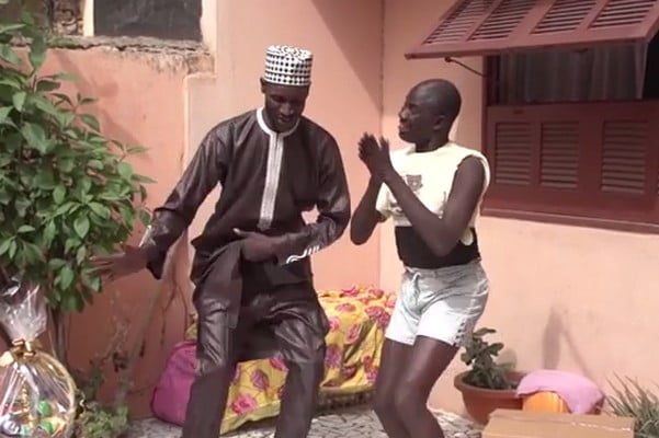 Bonus – Série: Sanekh et Mandoumbé s’éclatent… Regardez