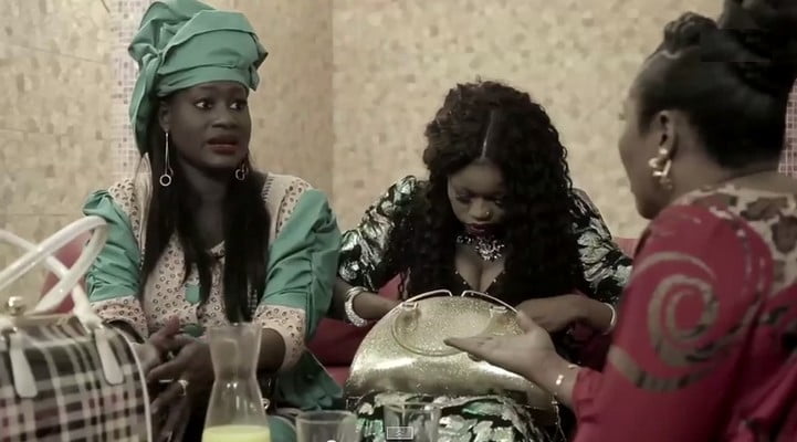 Vidéo: Adja Fall doublée par Daro et Mounass… Regardez