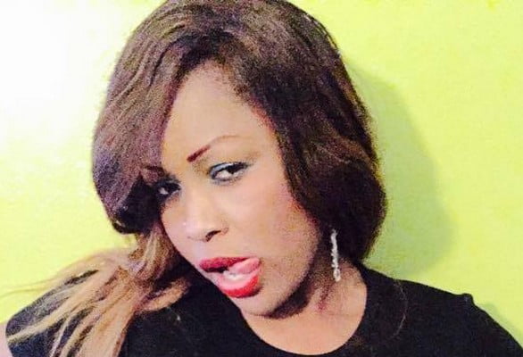 (2) Photos: Guigui dans un style provocateur… Regardez