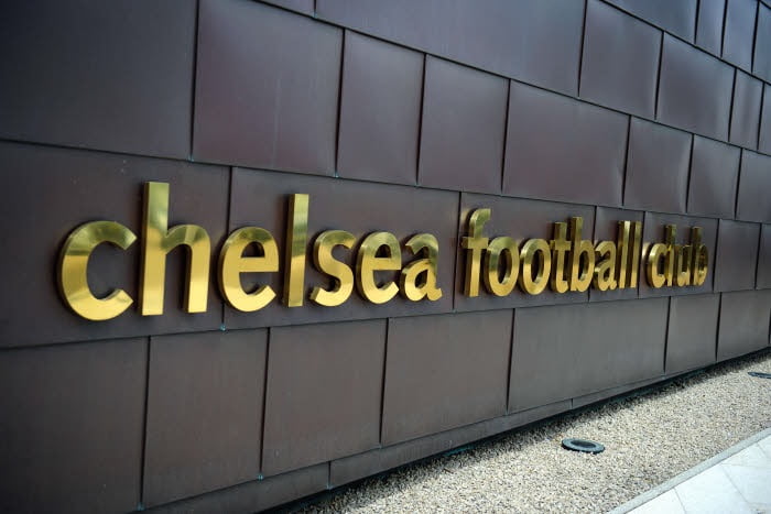 Elle couche avec deux joueurs de Chelsea et révèle tous les détails