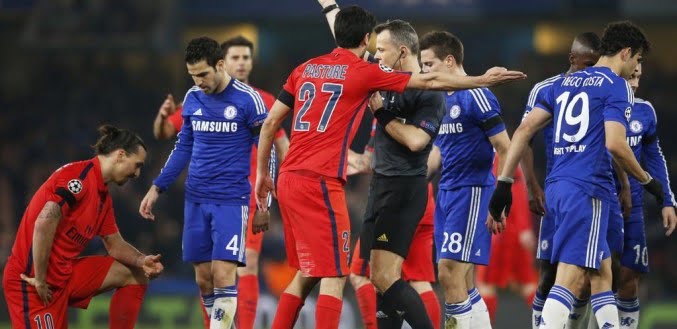 Zlatan voit rouge face à Chelsea et s’offre un triste record