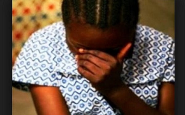 Un ignoble père: « La taille XXL de mon sexe m’empêche de coucher avec ma belle-fille »
