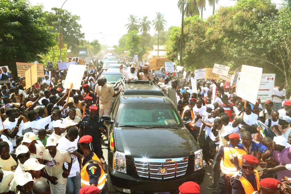 «Les insultes des partisans de Macky Sall sont aussi regrettables que les propos tenus par Me Wade»