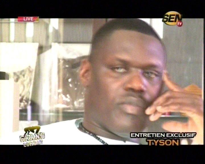 Vidéo: Entretien exclusif avec Tyson (regardez)