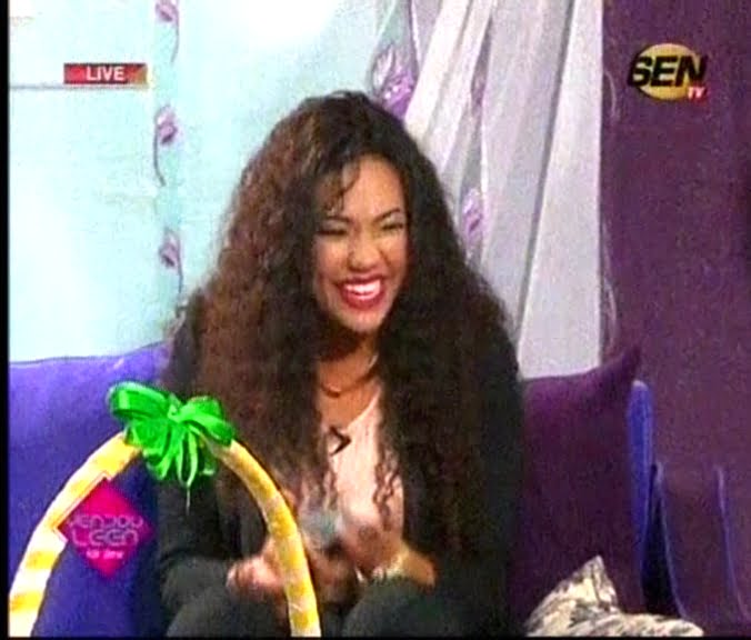 Vidéo- D Média:  Ya Awa, Aba. Aïcha et Bijou sanctionnés pour un problème d’argent