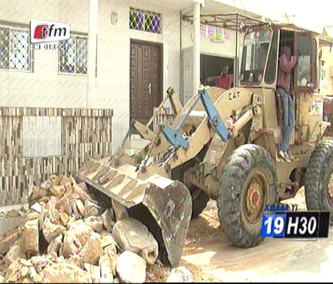 Vidéo-Déguerpissement à Ouakam: Enfin les trottoirs dégagés