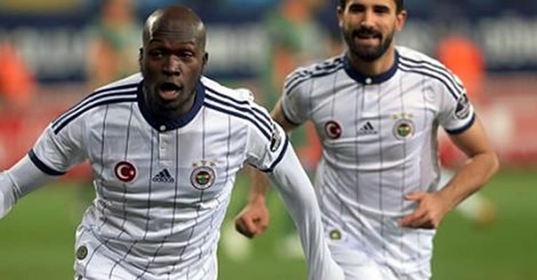 Vidéo: le superbe but de Moussa Sow à la Maradona… Regardez