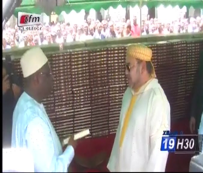 Vidéo-Mouhammed VI a effectué la prière du vendredi à la Grande mosquée de Dakar