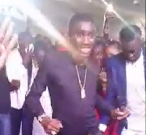 Vidéo: Waly Seck à fond dans son « Kobayi »… Regardez