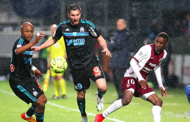 Marseille renoue avec la victoire face à Metz