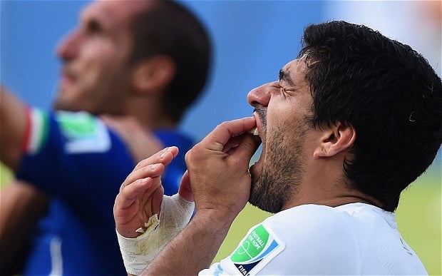 Retrouvailles Suarez vs Chielini: Attention, ça va encore mordre?