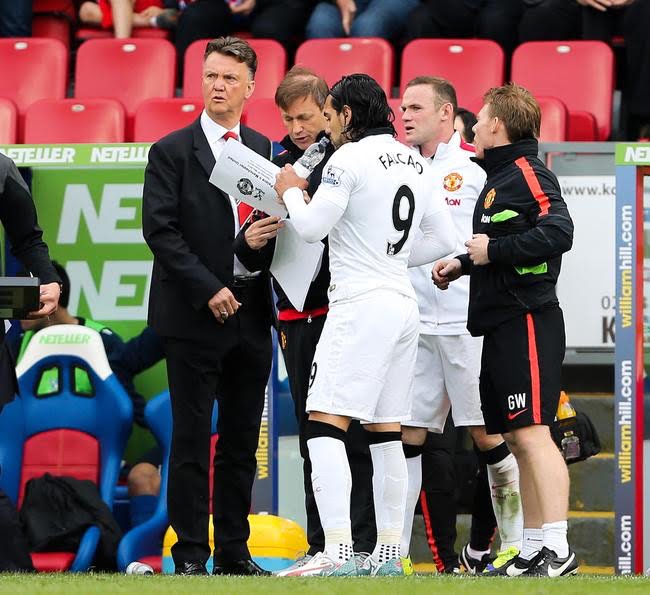 Son option d’achat pas levée: Falcao quitte Manchester United