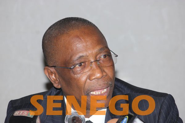 Aprés Me Youm, El Hadj Hamidou Kassé entre dans la danse et tente d’écarter tout mystère dans la libération de Karim Wade