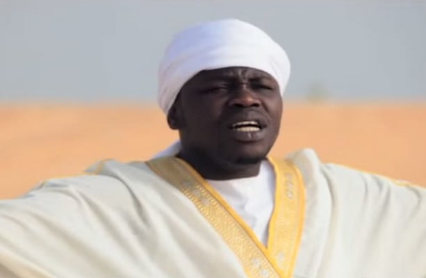 Nouveau clip: Backa Niang rend hommage au prophéte Mouhamed