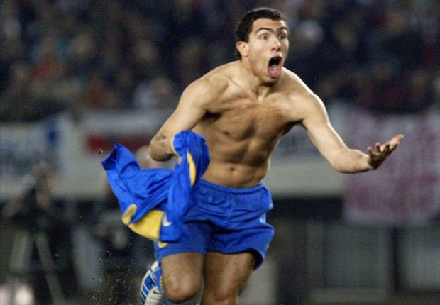 Tevez signe à Boca Juniors après la Copa America