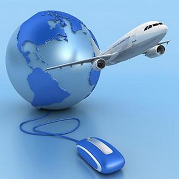 Comment les réseaux sociaux influent sur nos choix de voyage?