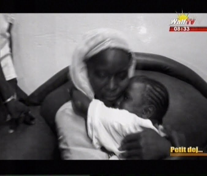 Vidéo-Retrouvailles émouvantes entre Bintou Ndiaye et sa mère