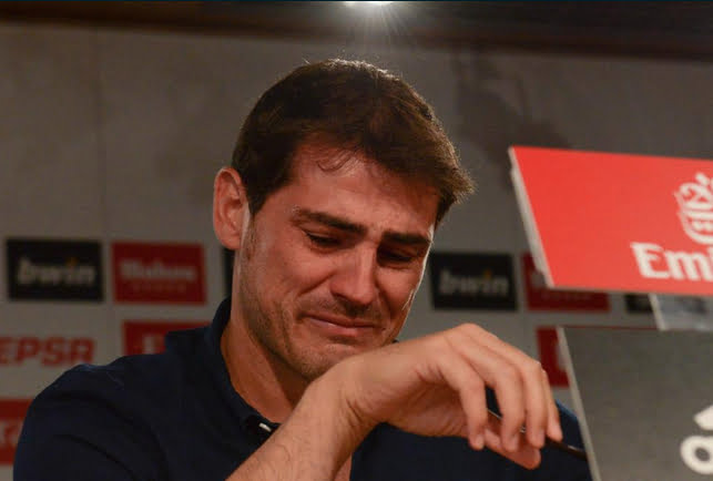 Les larmes de Casillas au moment de quitter le Real Madrid