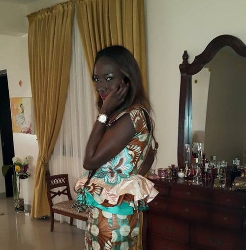(Photo) Sagnsé Korité: Coumba Gawlo Seck naturelle avec la taille basse…