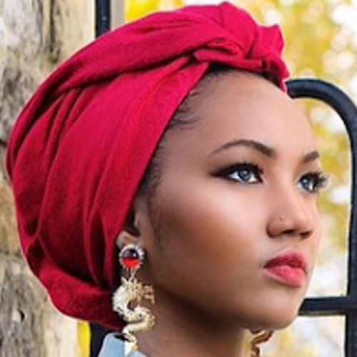 Polémique : La fille du président Buhari aurait traité Yaya Jammeh de pédophile
