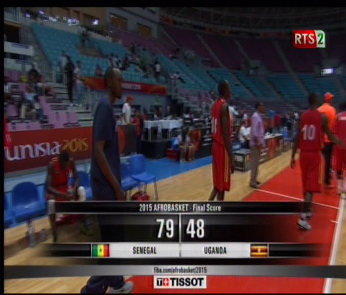 Vidéo-Afrobasket 2015: Le Sénégal bat Ouganda (79-48) et se qualifie en quart de finale.