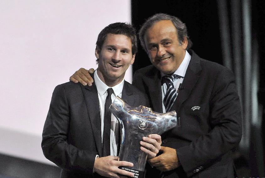 Dernière minute: Messi élu meilleur joueur UEFA 2015!