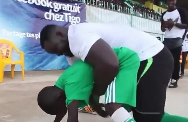 Regardez comment Eumeu Séne raille Balla Gaye 2…