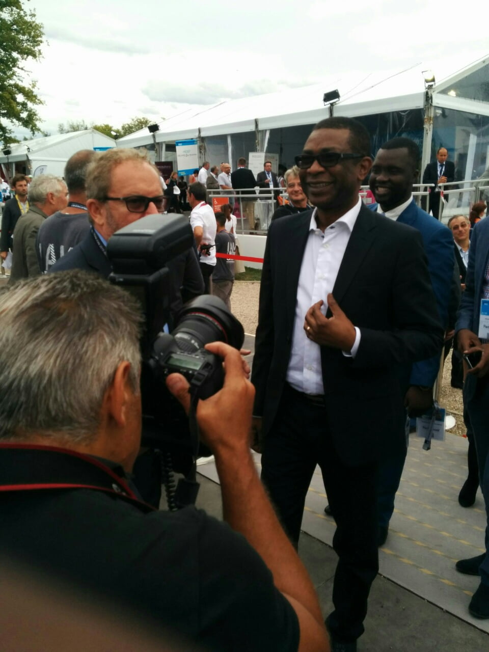 5 Photos-Youssou Ndour invité d’honneur de l’université d’été du Medef