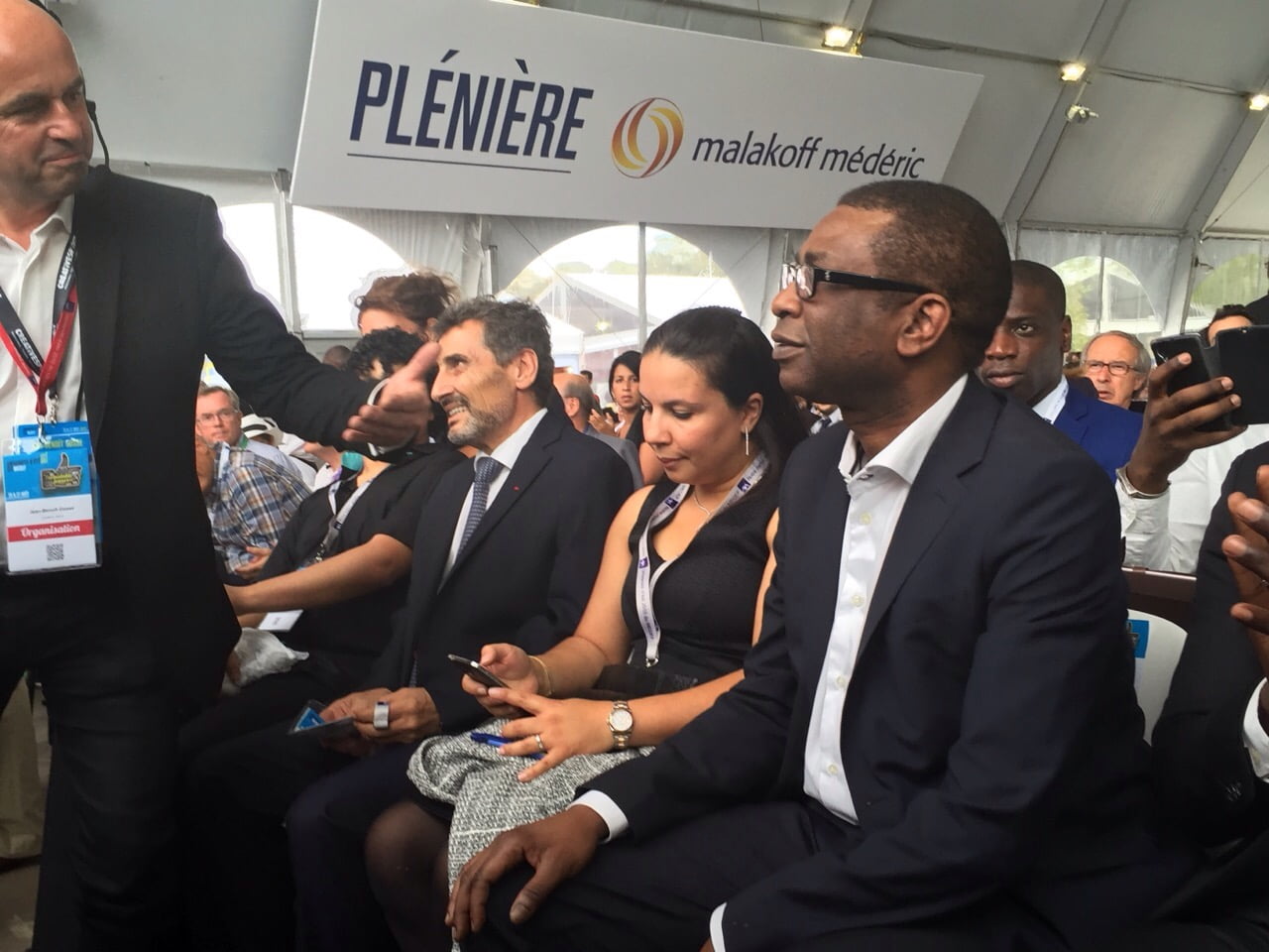 Youssou Ndour aux hommes d’affaires du MEDEF: « Paris n’a plus le monopole »