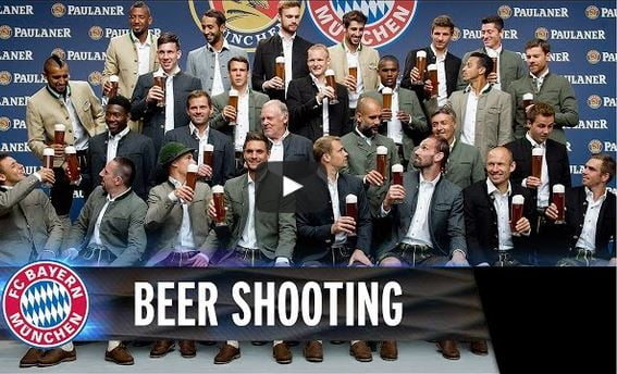 Quand Benatia et Ribery refusent de poser avec la bière bavaroise !