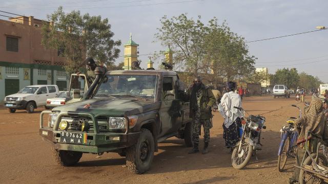 La prise d’otages au Mali a fait 13 morts