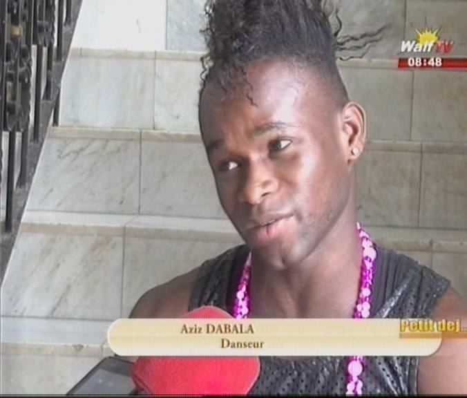 Vidéo-L’habillement et le comportement des danseurs dans Info people de Petit dej Walf tv