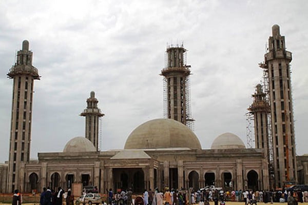 Tabaski à Massalikoul Djinaan : L’office se fera à l’intérieur de la mosquée sur instruction du Khalife des mourides