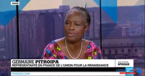 Vidéo- Une politicienne Burkinabé désavoue Macky Sall :   » Qu’il nous dise qu’est-ce qu’il a fait de Karim Wade « 