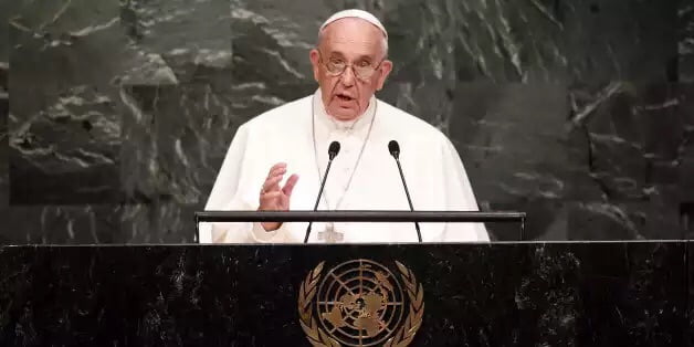 Mariage Gay: Le Pape dénonce la colonisation idéologique qui impose aux peuples des modèles de vie anormaux et irresponsables