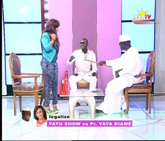 Vidéo- Débat houleux entre Yaya Jammeh et Fatou Show…version Sa Ndiogou
