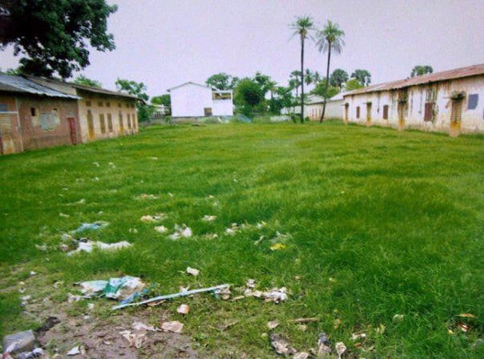 Le slogan  Oubi tay, Jang tay et les conditions pour un démarrage effectif des cours…