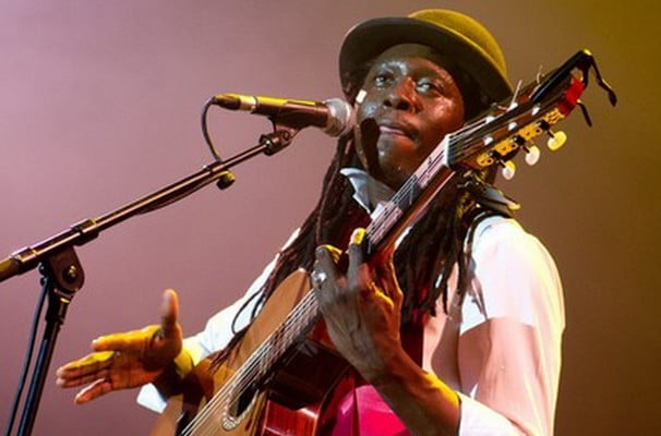 Faada Freedy explose l’Olympia. Regardez le concert complet