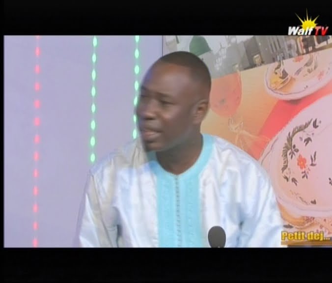 Vidéo: Ndiaga de Walf tv parle d’une histoire de porno et fait de graves révélations. Regardez