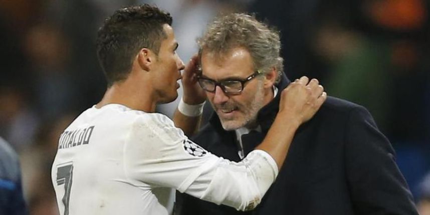 Ronaldo échange quelques mots «secrets» avec Laurent Blanc