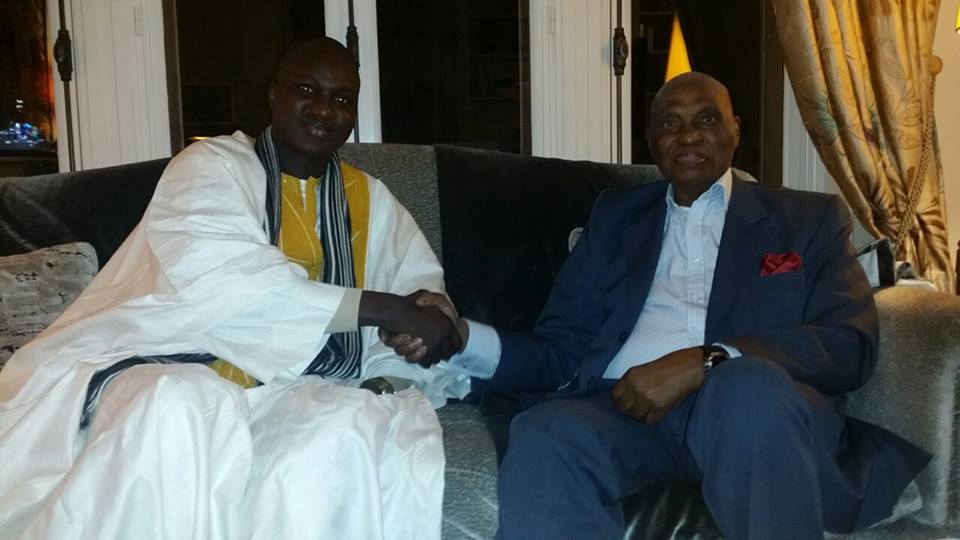 Me Wade a reçu une délégation de Serigne Assane MBacké