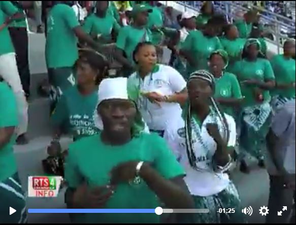 Vidéo: Une journée avec le comité des supporters Allez Casa