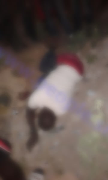 Vidéo: Un homme mortellement poignardé par son ami aux Mamelles. Regardez