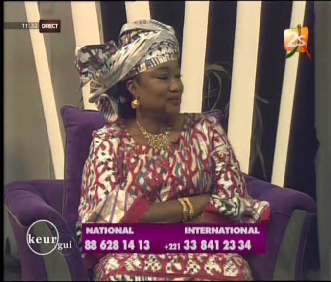 Vidéo: Voulant humilier une Dame en direct, elle se fait couper…